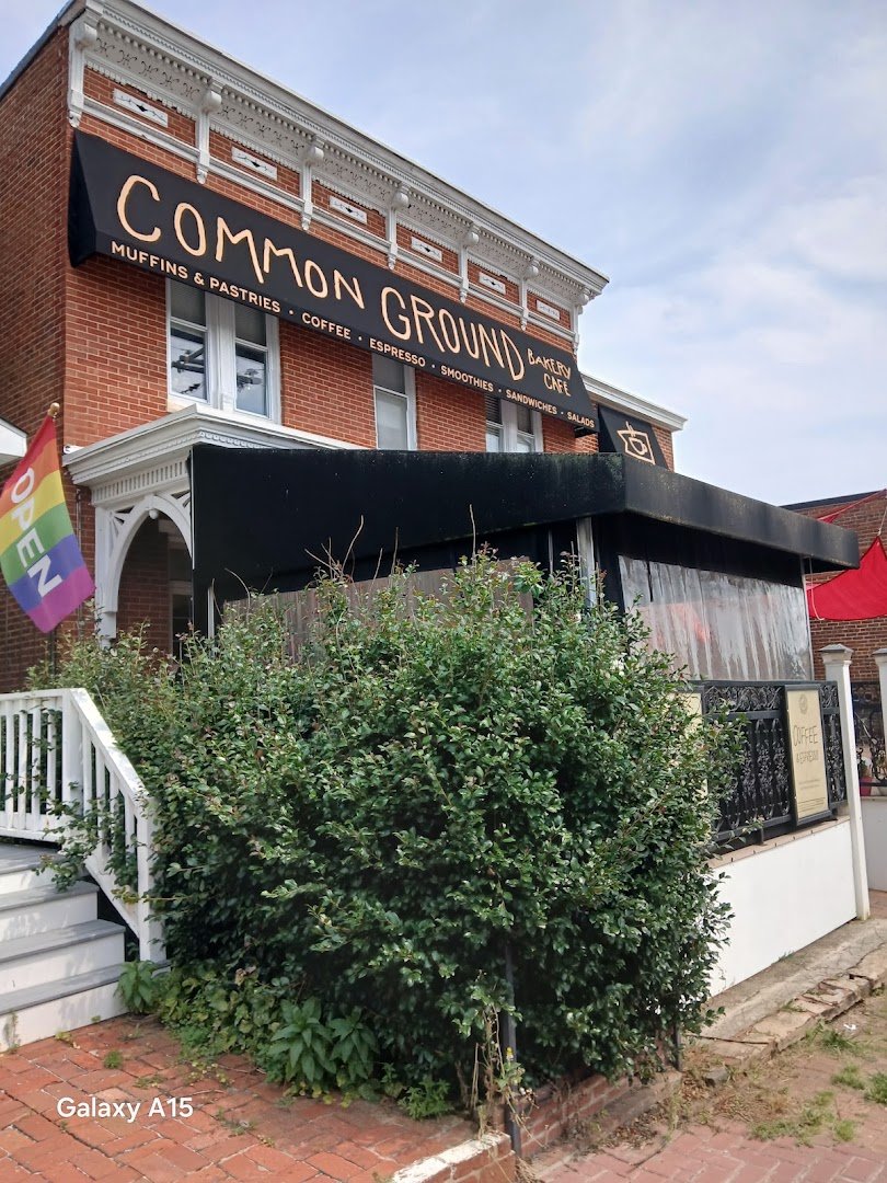 Common Ground Cafe Cooperative specialty coffee shop in Baltimore - photo 7