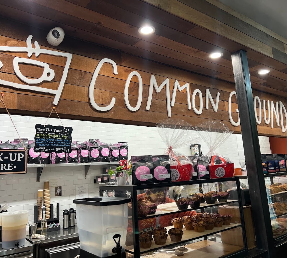 Common Ground Cafe Cooperative specialty coffee shop in Baltimore - photo 8