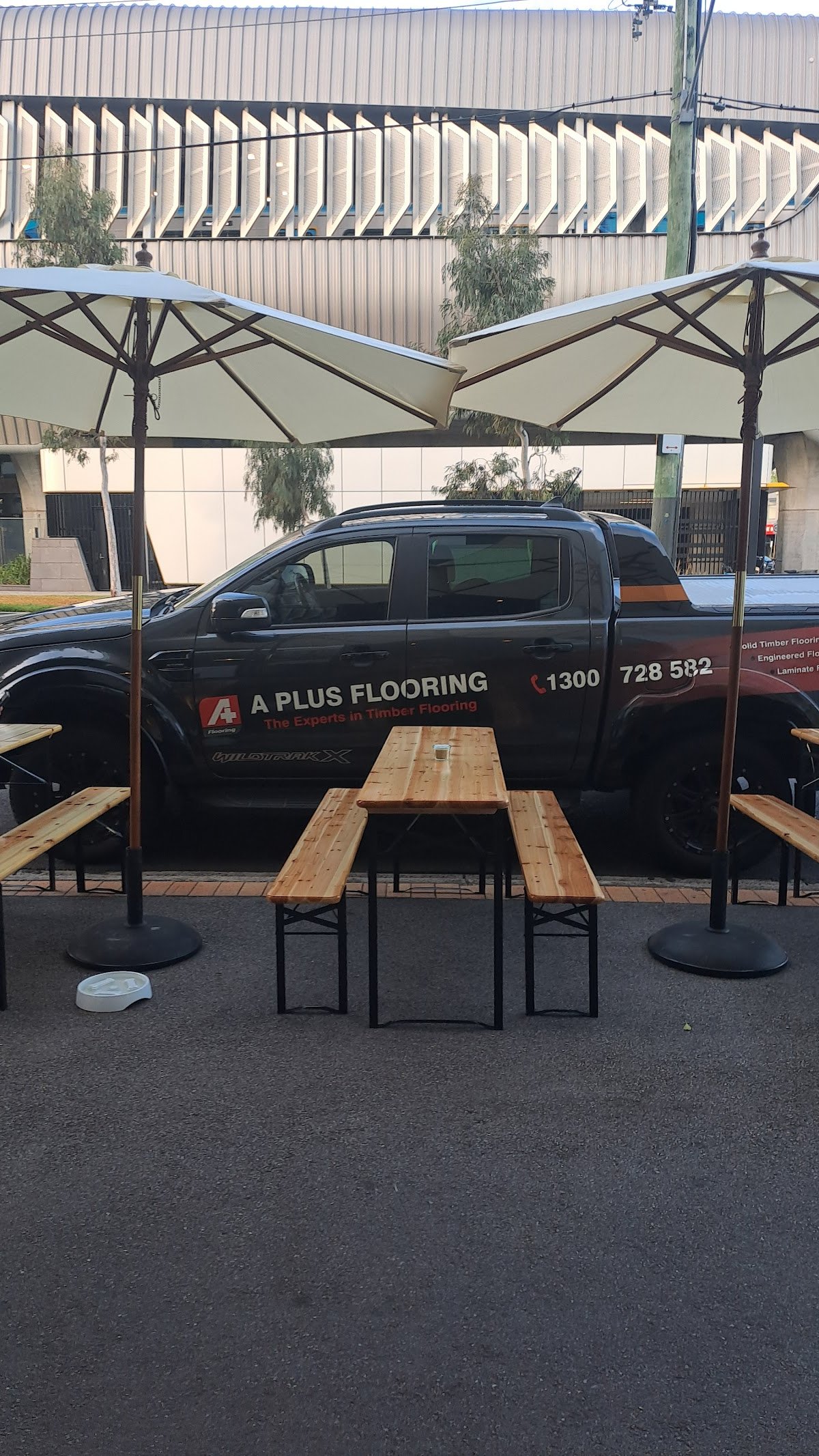 Elle Coffee specialty coffee shop in Melbourne - photo 16