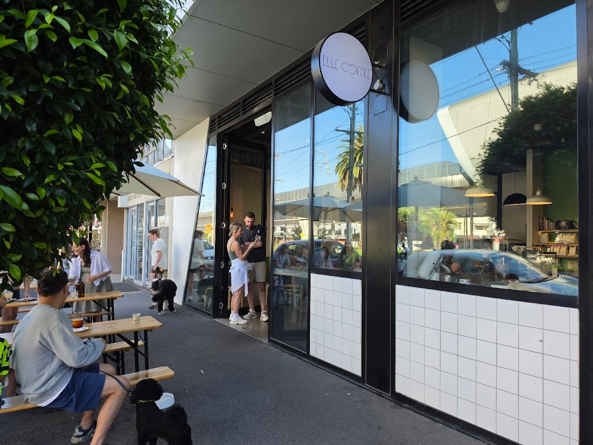 Elle Coffee specialty coffee shop in Melbourne - photo 2