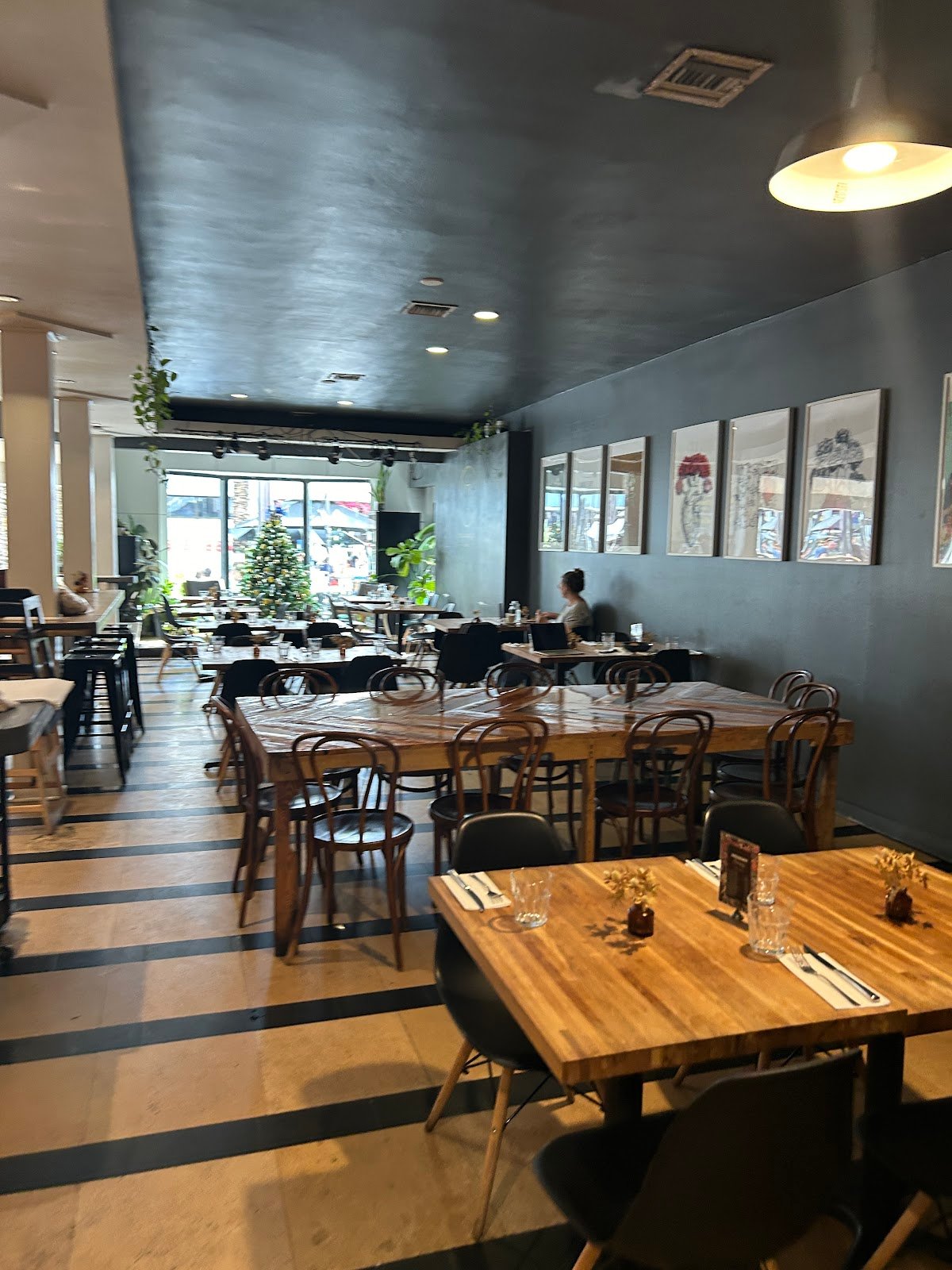 Threefold Cafe specialty coffee shop in Miami - photo 4