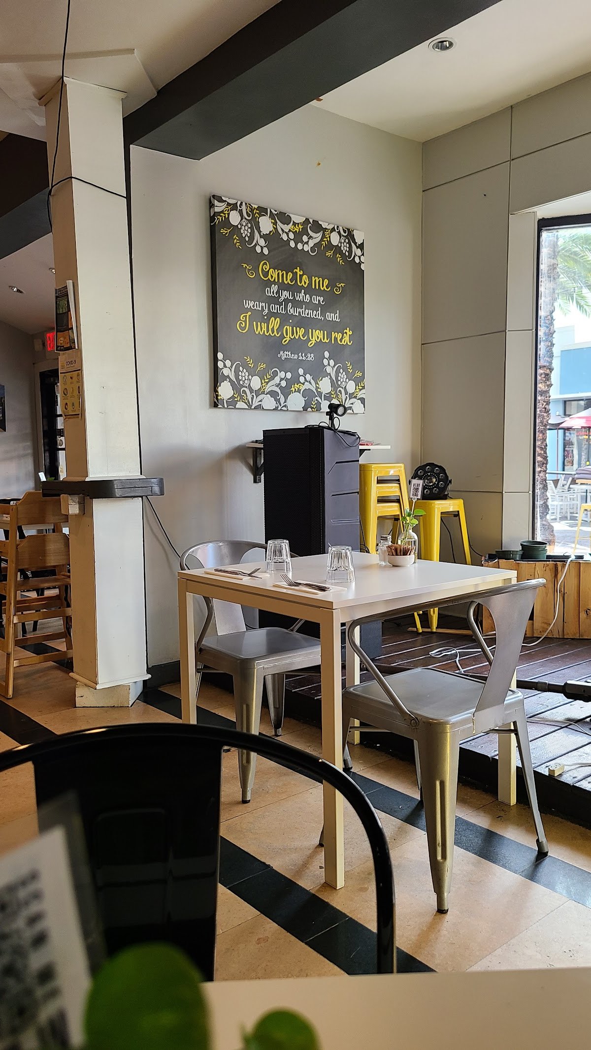 Threefold Cafe specialty coffee shop in Miami - photo 7