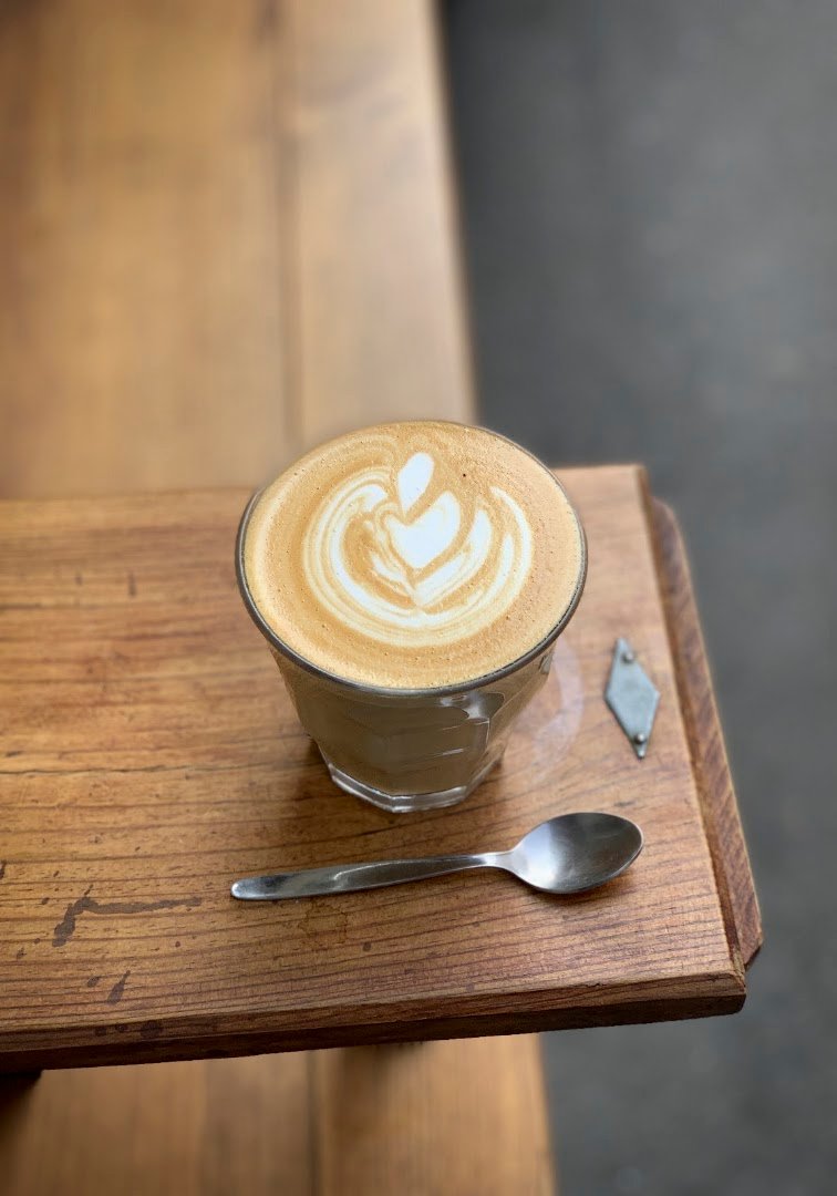 COMETS · Café & disques specialty coffee shop in Paris - photo 8