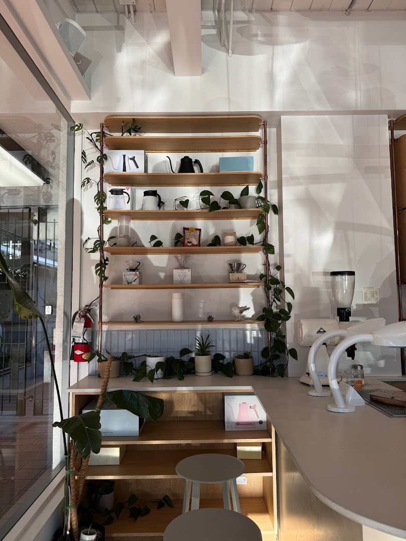 Lumine Coffee specialty coffee shop in Vancouver - photo 8