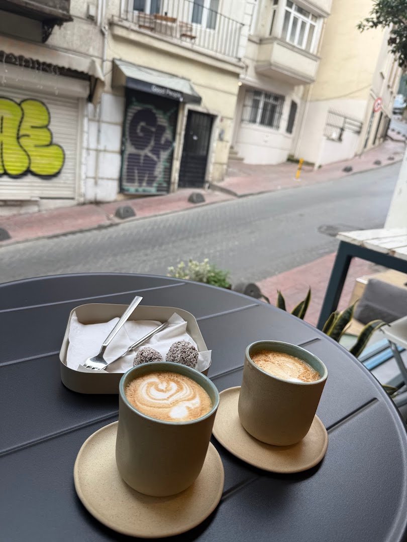 Probador Colectiva Cafe specialty coffee shop in Istanbul - photo 8
