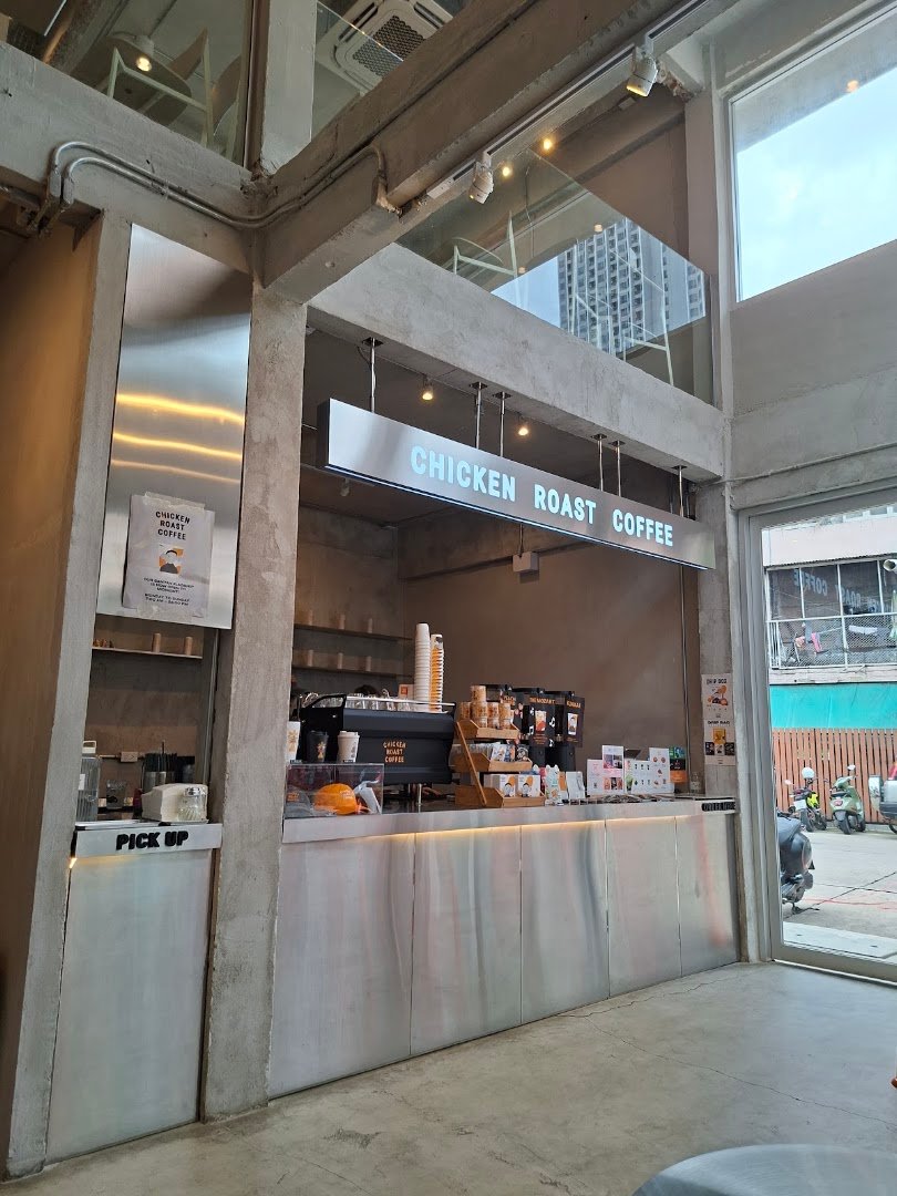 Chicken Roast Coffee - Flagship Store specialty coffee shop in Bangkok - photo 6