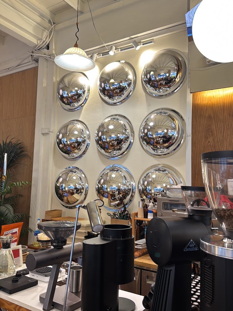 ENVIES cafe specialty coffee shop in Bangkok - photo 5
