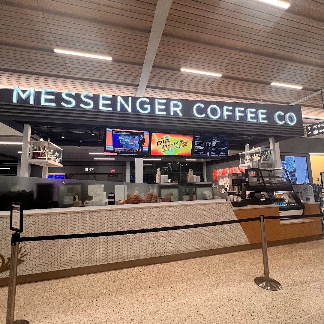 Messenger Coffee - KCI Airport specialty coffee shop in Kansas City - photo 9