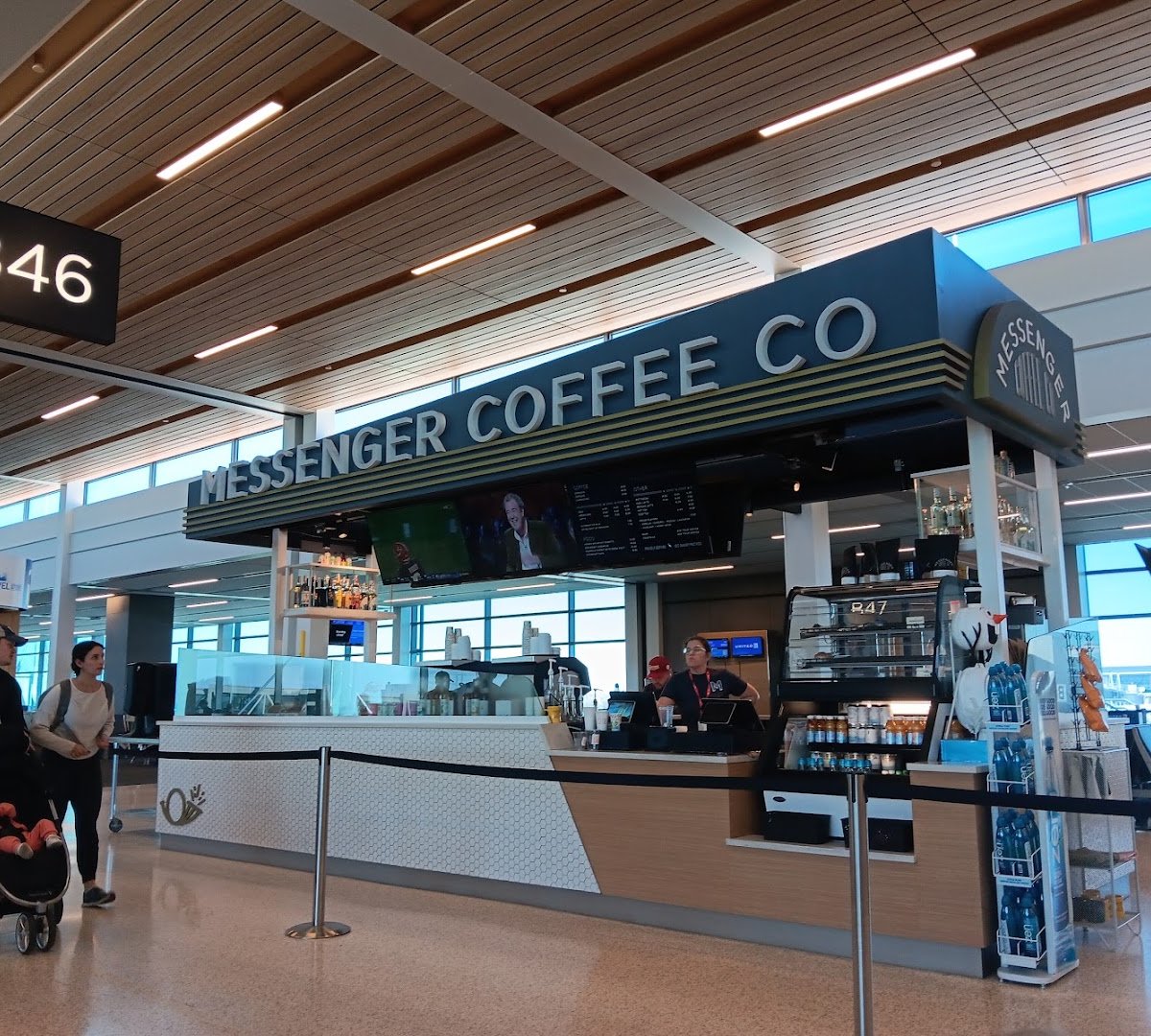 Messenger Coffee - KCI Airport specialty coffee shop in Kansas City - photo 10