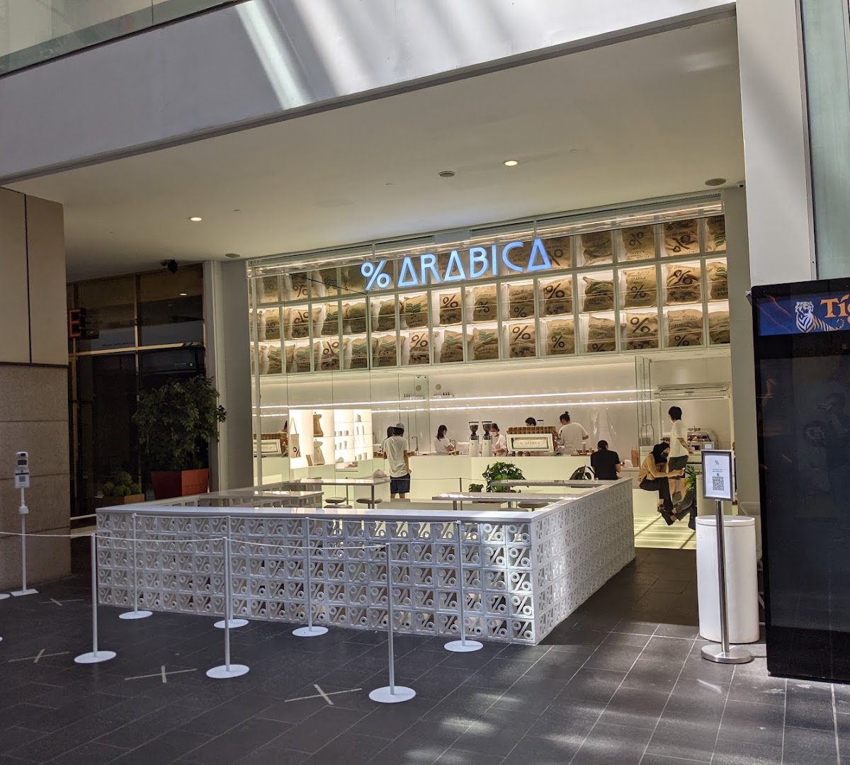 % Arabica Pavilion Kuala Lumpur specialty coffee shop in Kuala Lumpur - photo 3
