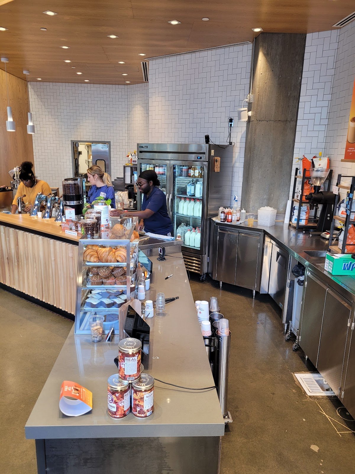 Compass Coffee specialty coffee shop in Washington, D.C. - photo 6