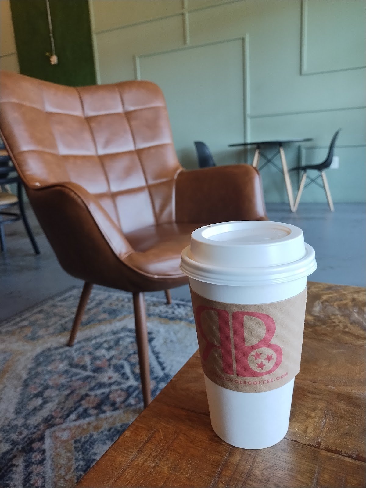 Red Bicycle Coffee Century Farms specialty coffee shop in Nashville - photo 4