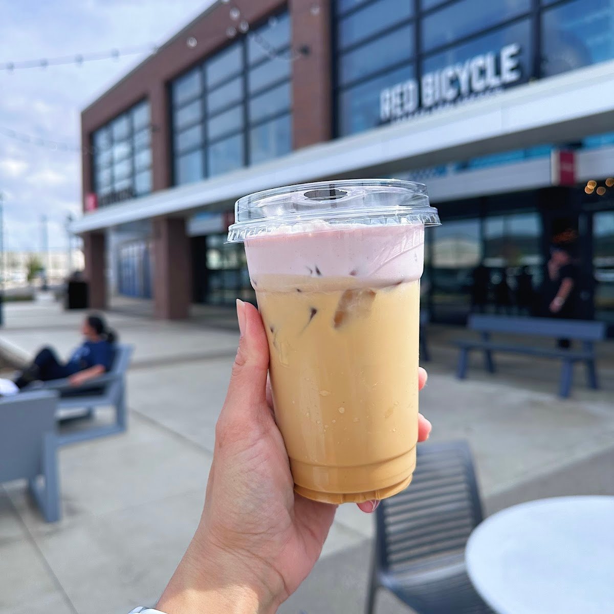 Red Bicycle Coffee Century Farms specialty coffee shop in Nashville - photo 5