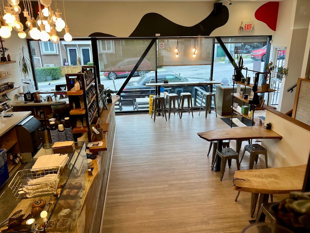 Pallet Coffee Roasters - Semlin Drive specialty coffee shop in Vancouver - photo 7