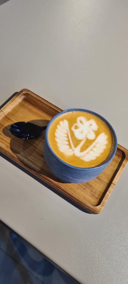 Coffee at Rent a Barista Coffeeshop Oerlikon, specialty coffee shop in Zurich