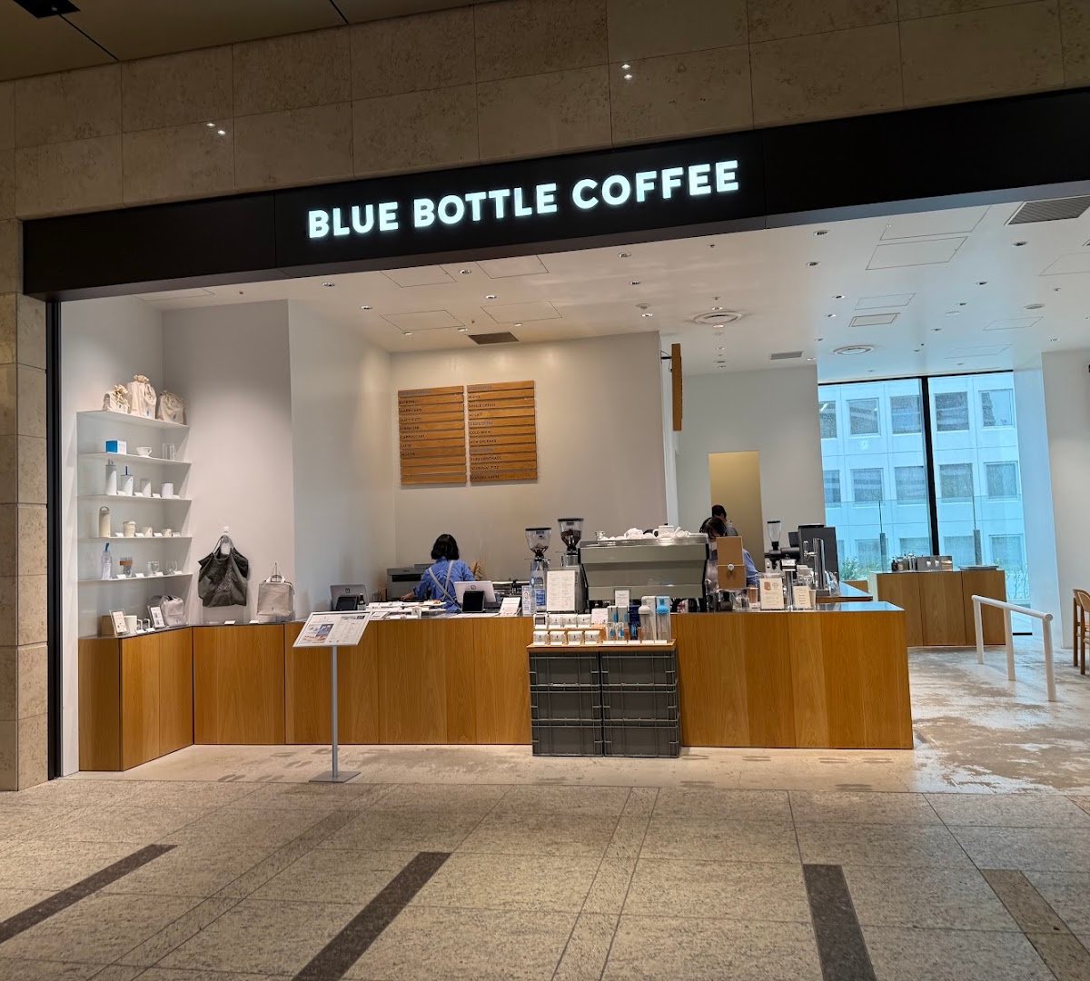 Storefront of Blue Bottle Coffee - Takeshiba Cafe, specialty coffee shop in Tokyo