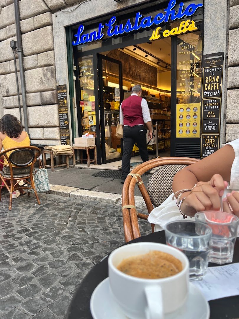 Storefront of Sant' Eustachio Caffè, specialty coffee shop in Rome