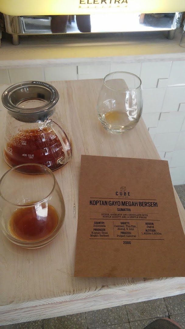 Cube Coffee Bar - specialty coffee shop specialty coffee shop in Budapest - photo 6