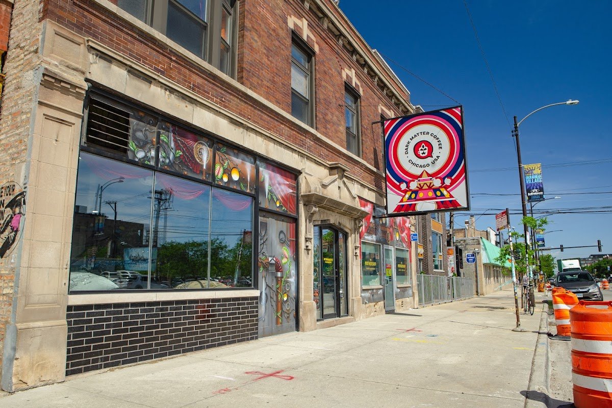 Dark Matter Coffee - The Mothership specialty coffee shop in Chicago - photo 2