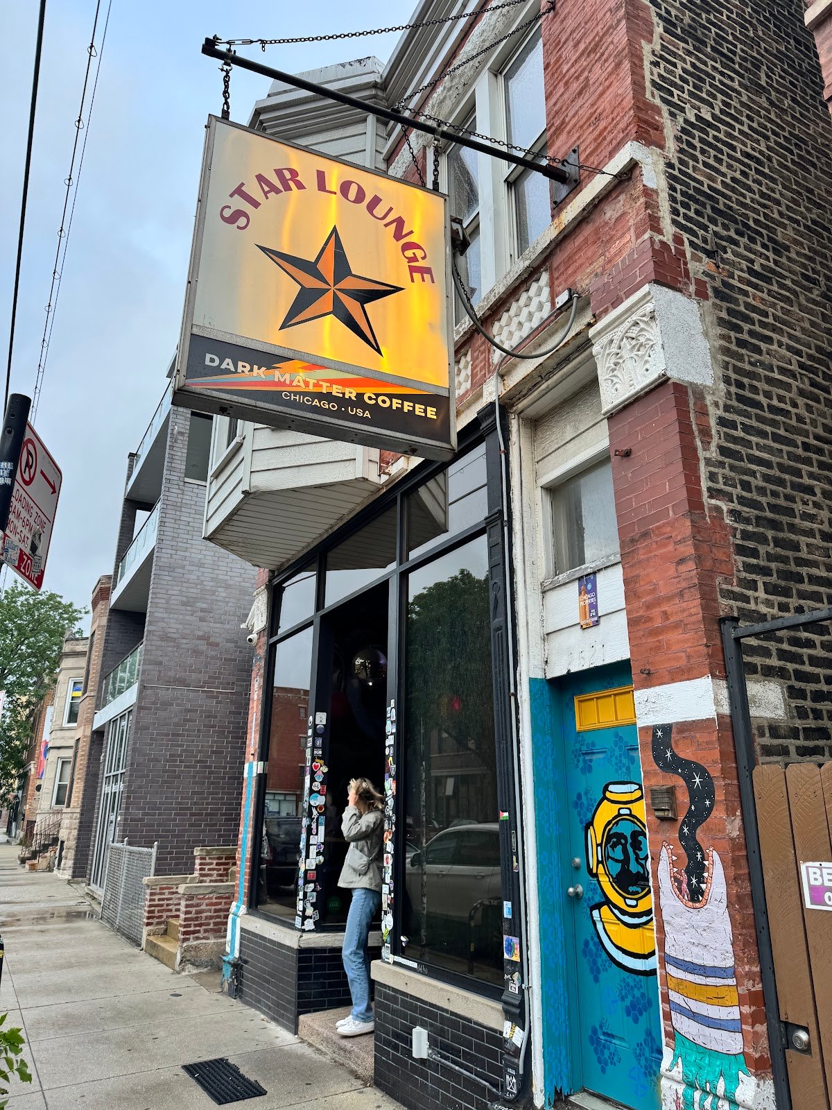 Dark Matter Coffee - The Mothership specialty coffee shop in Chicago - photo 3