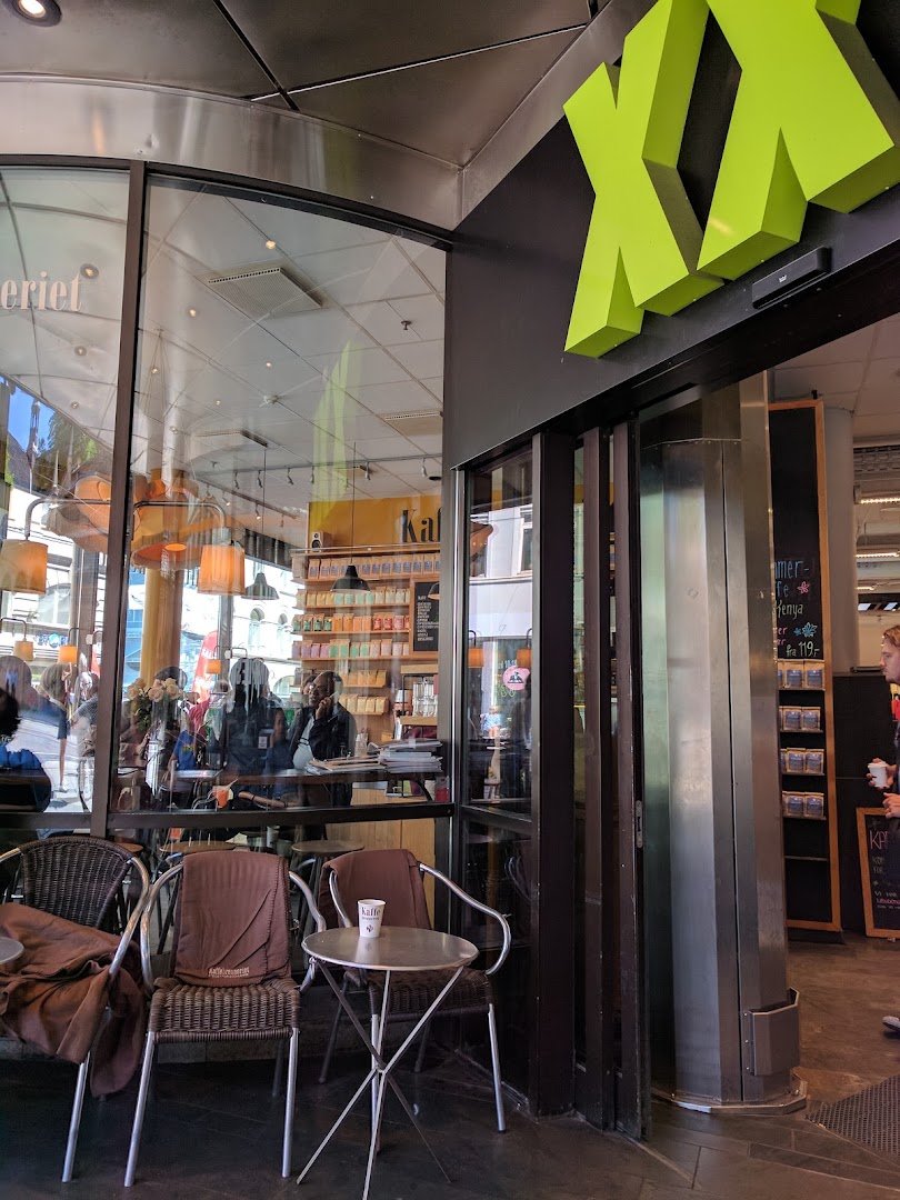 Storefront of Kaffebrenneriet avd Storgata, specialty coffee shop in Oslo