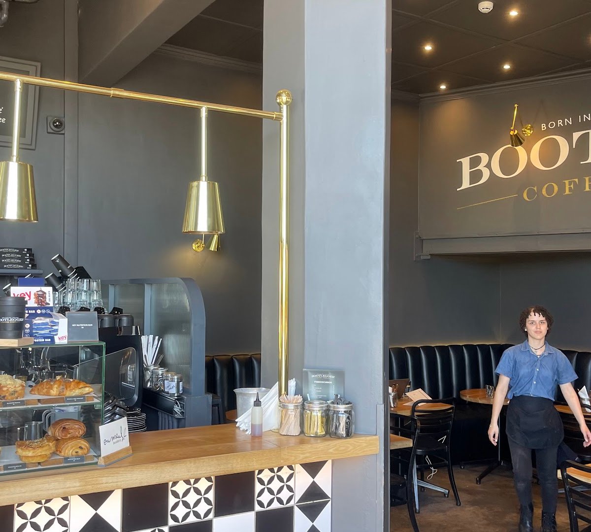 Bootlegger Vredehoek specialty coffee shop in Cape Town - photo 8