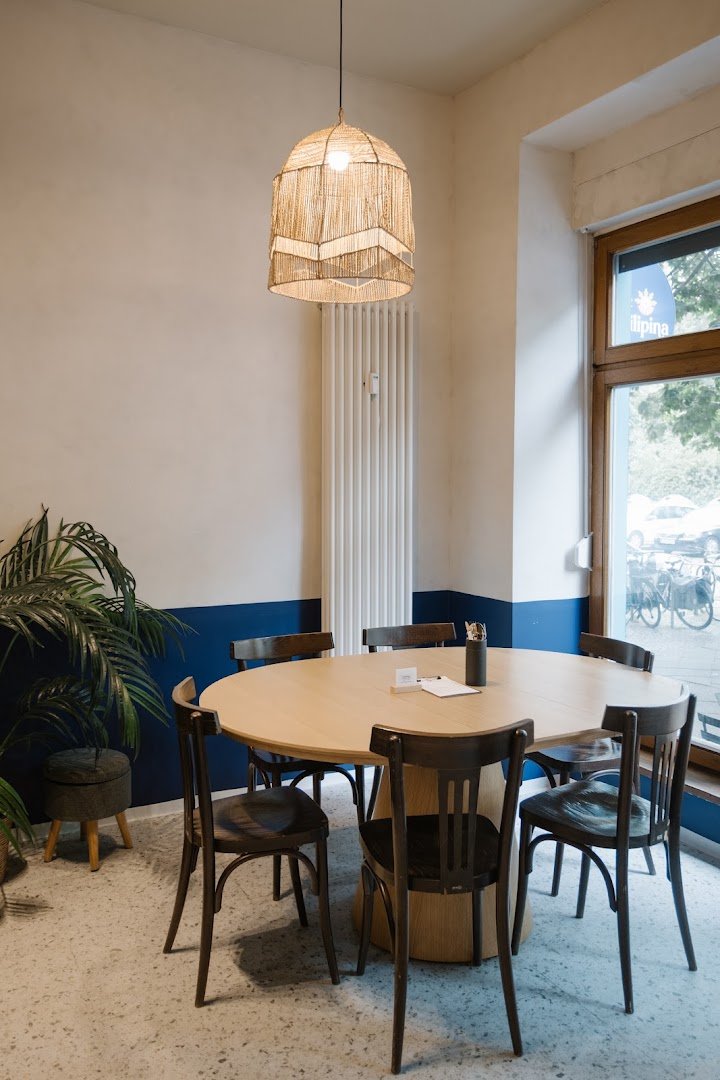 Kape de Filipina — Specialty Coffee Café specialty coffee shop in Berlin - photo 2