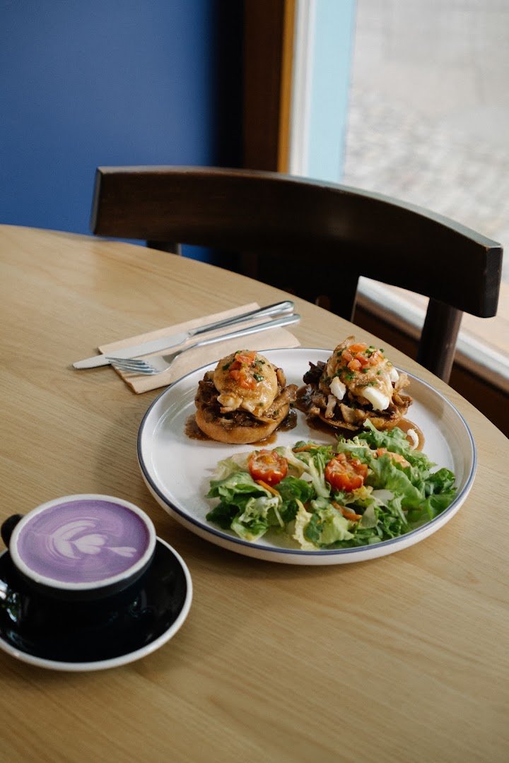 Kape de Filipina — Specialty Coffee Café specialty coffee shop in Berlin - photo 9