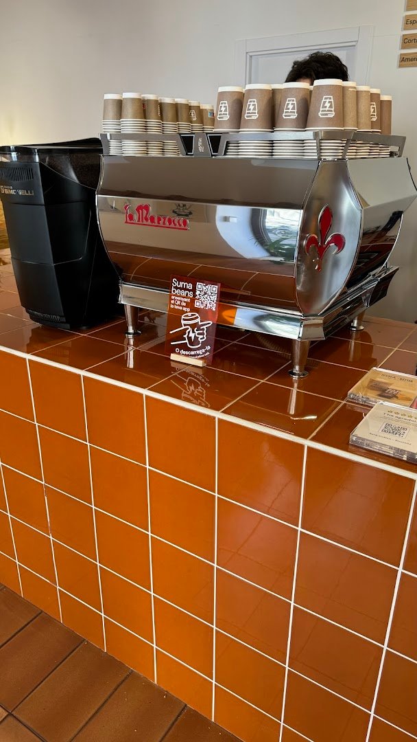 Syra Coffee - Roselló specialty coffee shop in Barcelona - photo 12