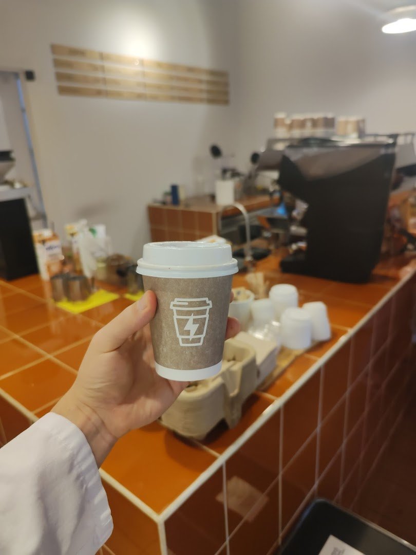 Syra Coffee - Roselló specialty coffee shop in Barcelona - photo 4