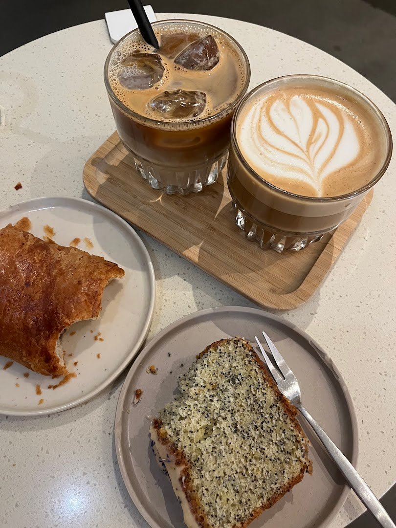 Coffee Bru specialty coffee shop in Amsterdam - photo 12