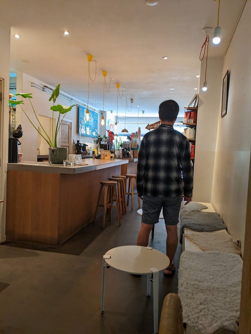 Coffee Bru specialty coffee shop in Amsterdam - photo 9
