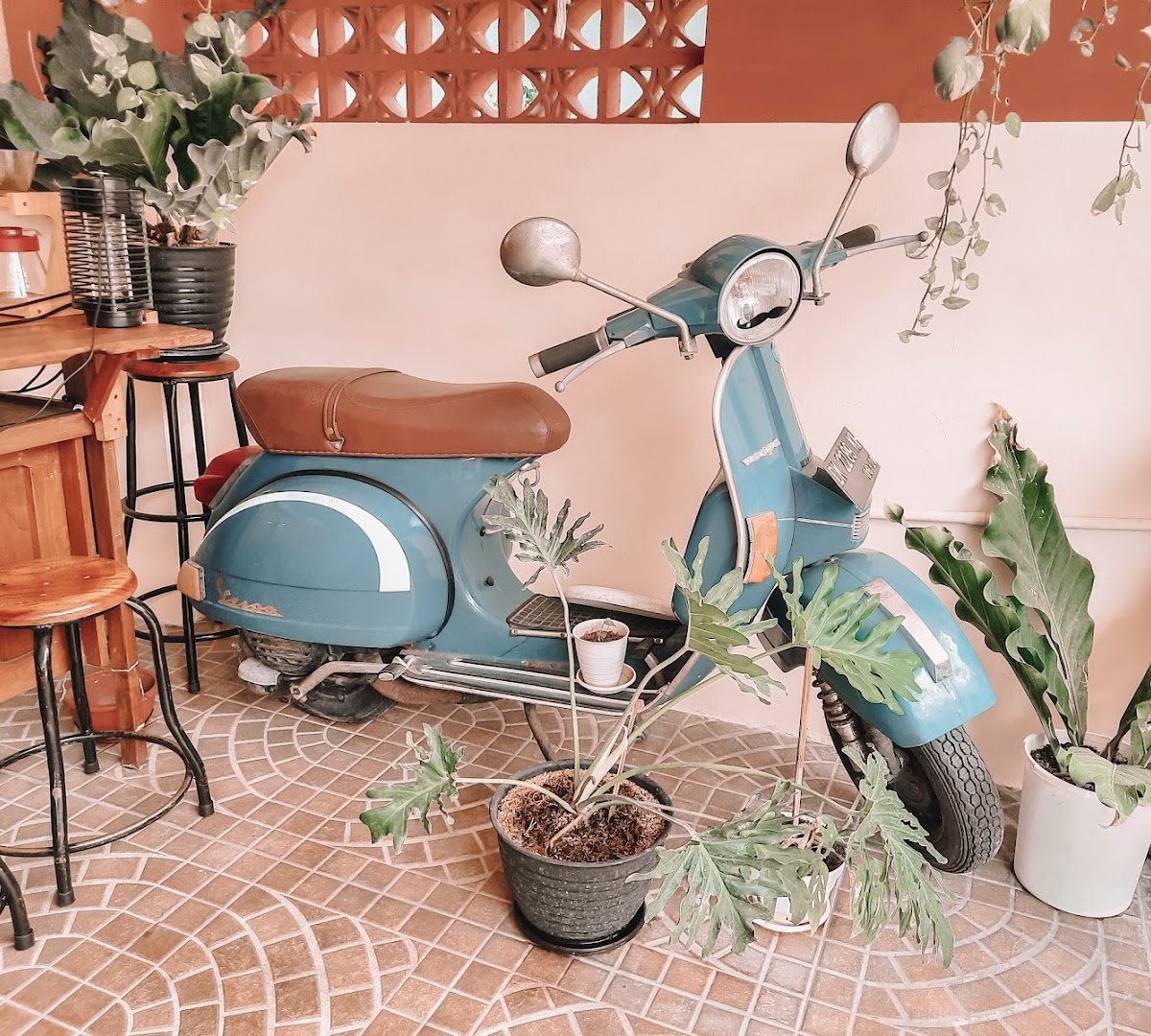 Kolabro Kopi specialty coffee shop in Bali - photo 2