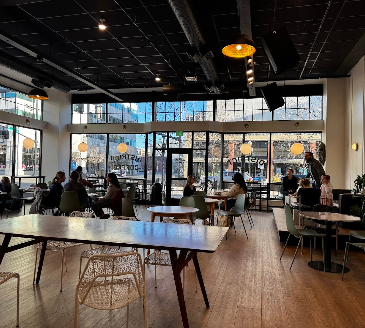 District Coffee House specialty coffee shop in Boise - photo 2