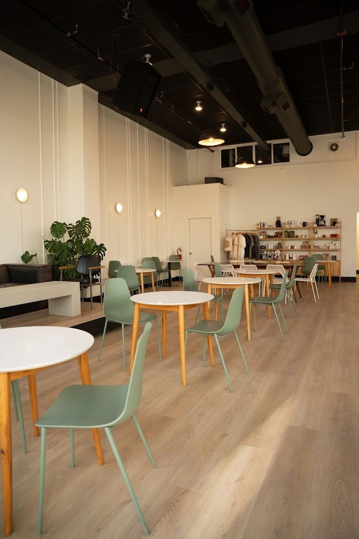 District Coffee House specialty coffee shop in Boise - photo 5