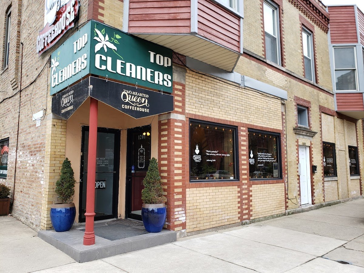 Two Hearted Queen specialty coffee shop in Chicago - photo 5