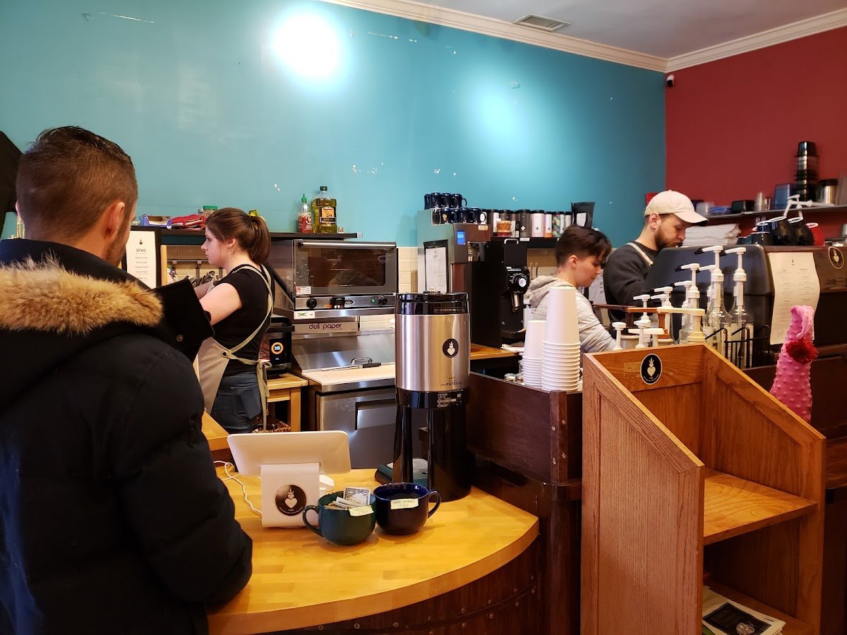 Two Hearted Queen specialty coffee shop in Chicago - photo 8