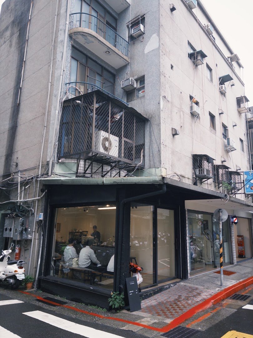 kikumo specialty coffee shop in Taipei - photo 9