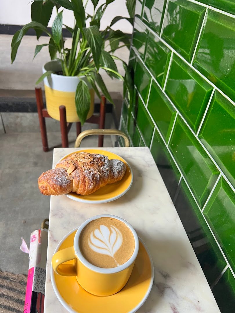 Coffee at Santu Coffee, specialty coffee shop in Edinburgh