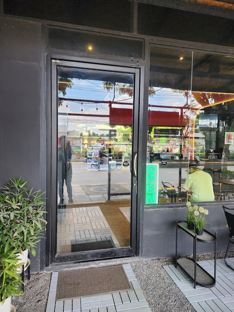 UPPER CUP COFFEE & ROASTERY specialty coffee shop in Bangkok - photo 9