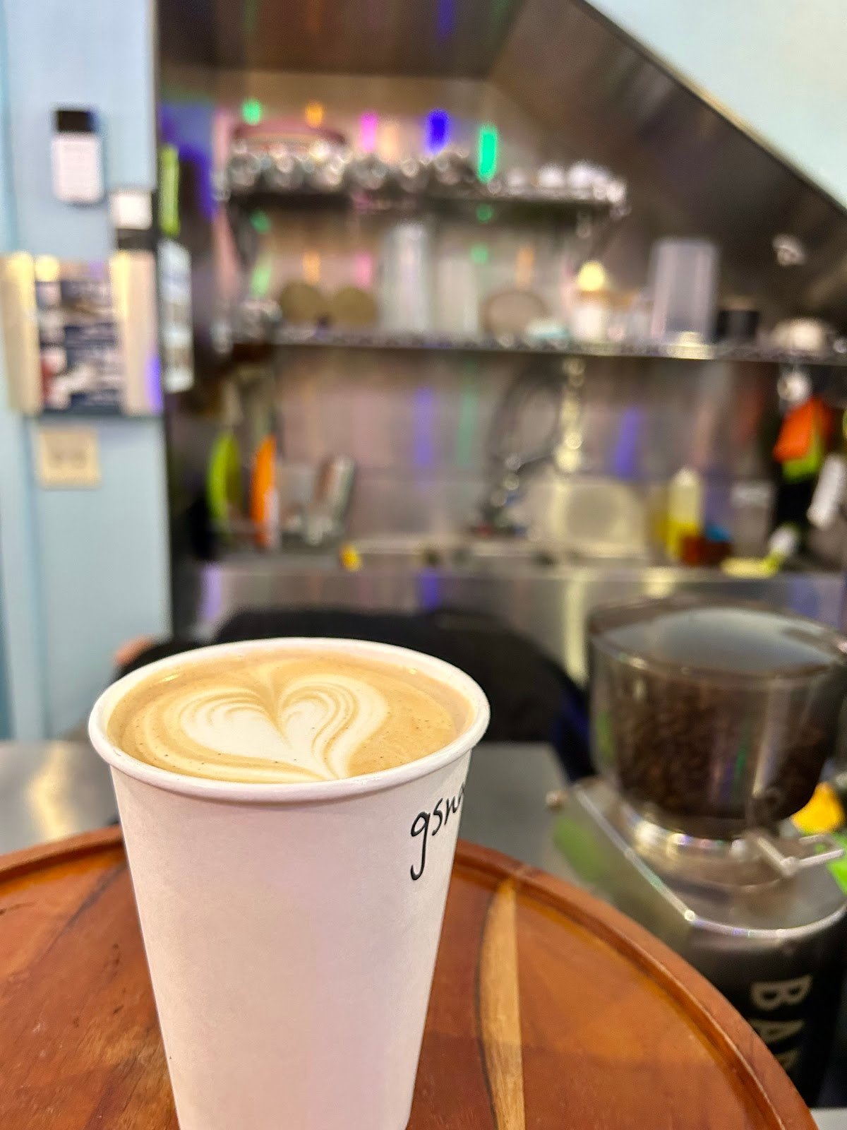 Empire Roasters & Records specialty coffee shop in Seattle - photo 3