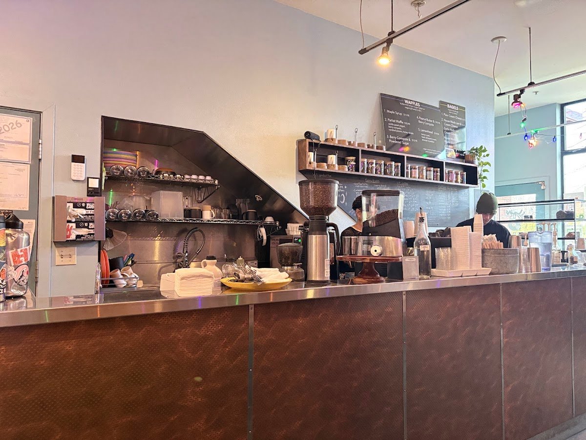 Empire Roasters & Records specialty coffee shop in Seattle - photo 4