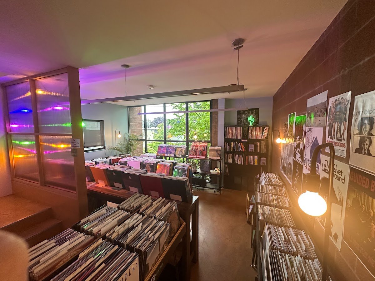 Empire Roasters & Records specialty coffee shop in Seattle - photo 5