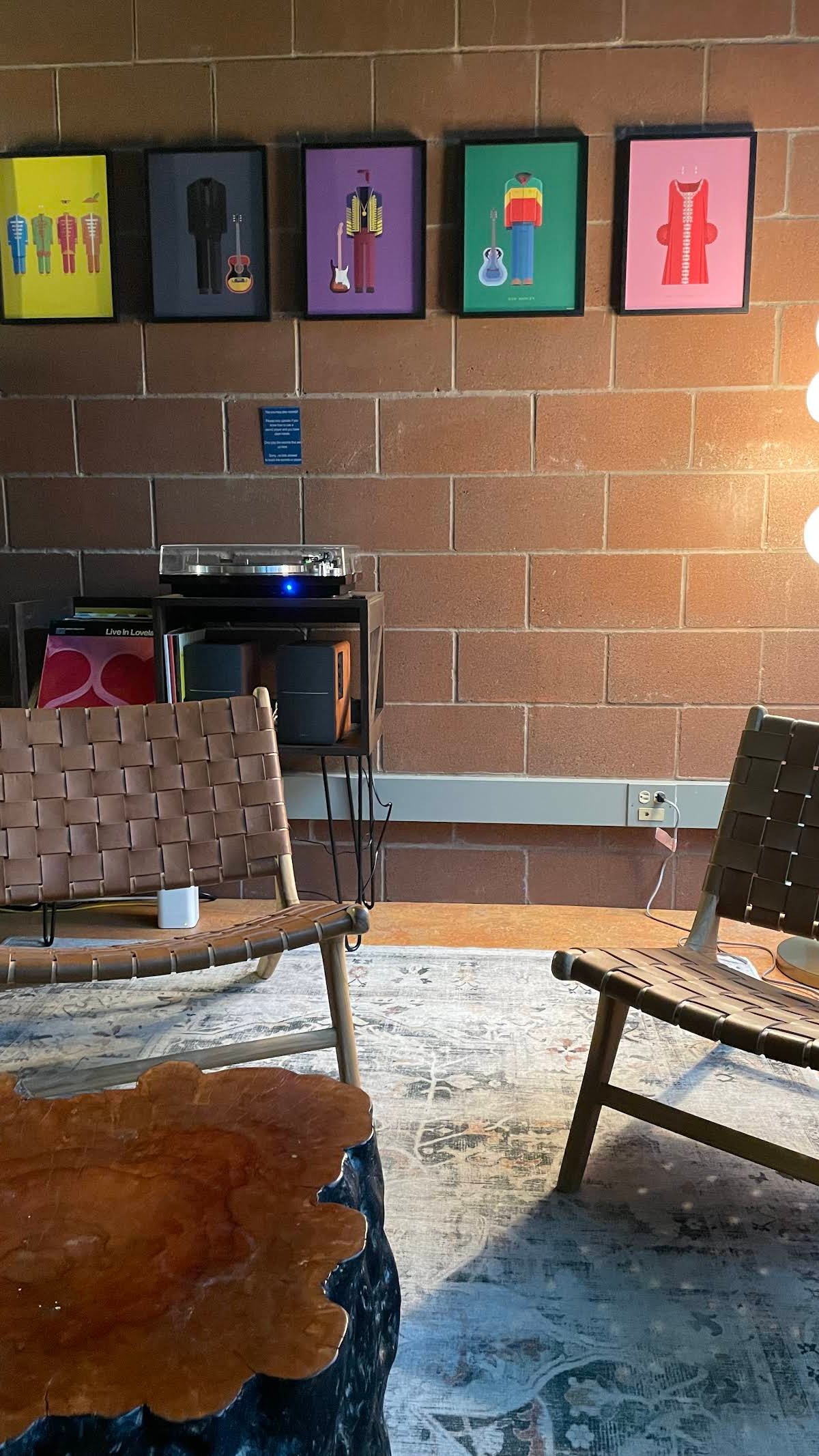 Empire Roasters & Records specialty coffee shop in Seattle - photo 9