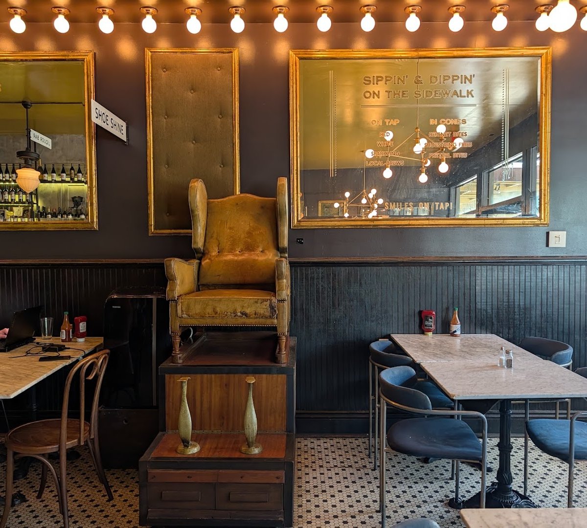 Interior of The Vintage, specialty coffee shop in New Orleans