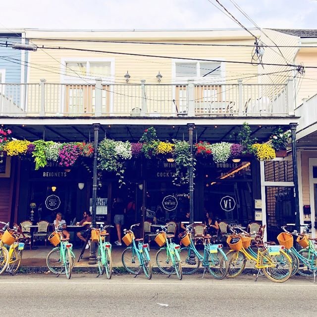 Storefront of The Vintage, specialty coffee shop in New Orleans