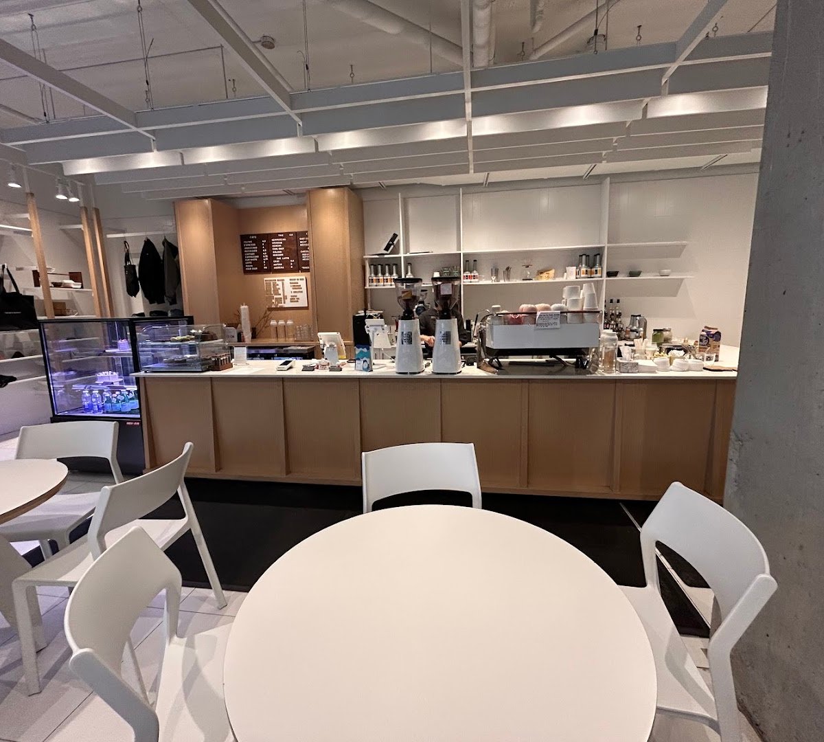 Interior of White Heron Coffee, specialty coffee shop in Montreal