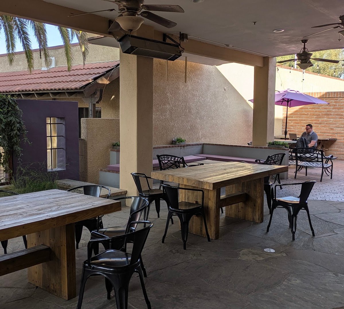 Savaya Coffee Market - Synergy Plaza specialty coffee shop in Tucson - photo 3