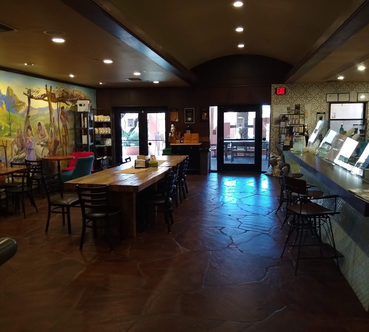 Savaya Coffee Market - Synergy Plaza specialty coffee shop in Tucson - photo 7