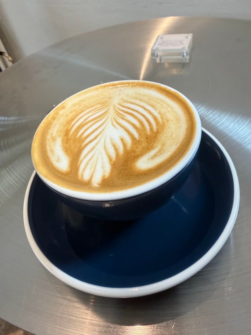 Symple Coffee Mitte specialty coffee shop in Berlin - photo 4